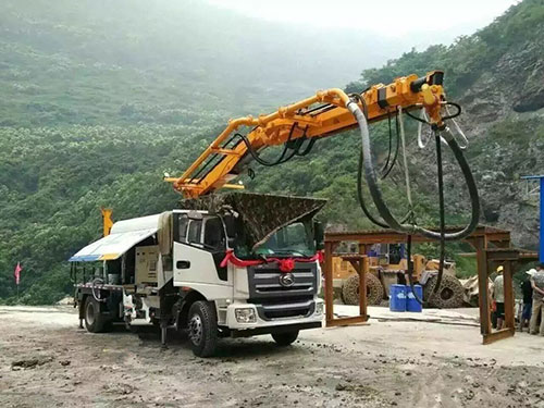 噴射混凝土機(jī)械手施工 噴射混凝土機(jī)械手施工