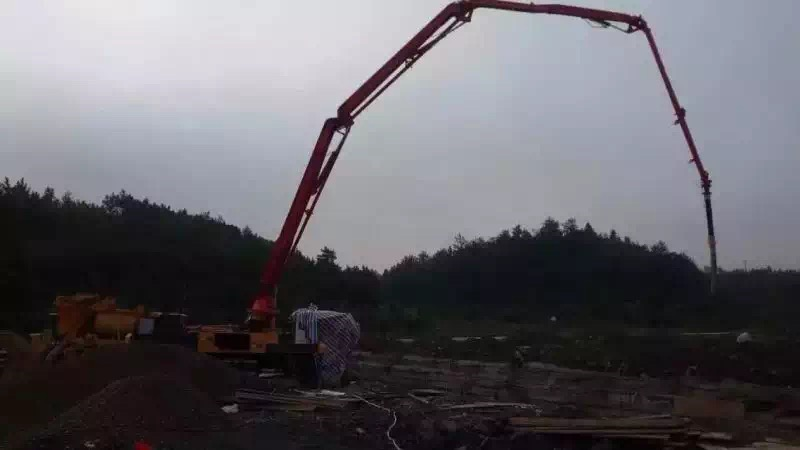 攪拌拖泵,攪拌天泵,混凝土攪拌站,車載攪拌泵,混凝土濕噴機 攪拌拖泵,攪拌天泵,混凝土攪拌站,車載攪拌泵,混凝土濕噴機